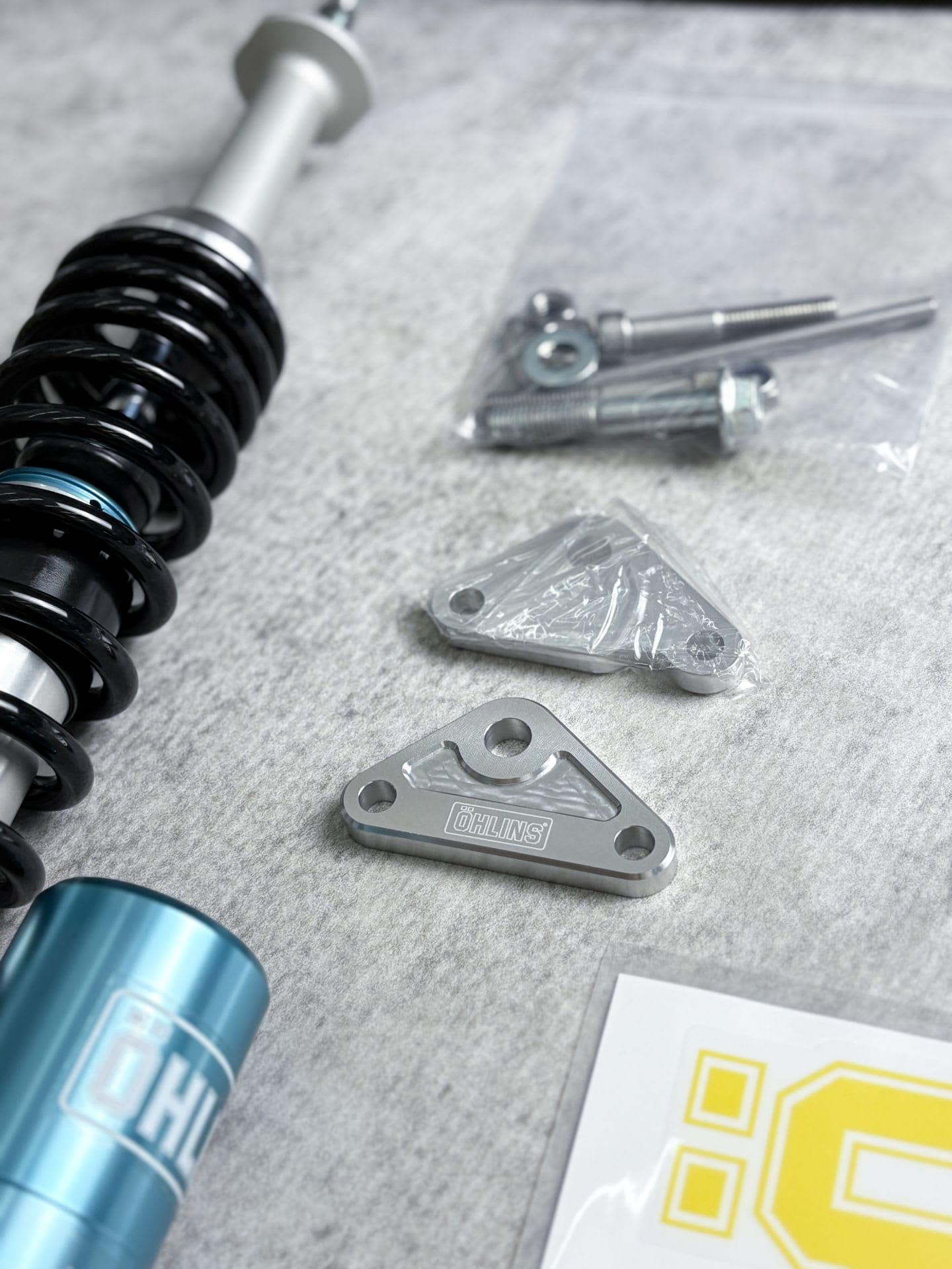 Ohlins Shock Tabung PI 802 Silver Ice blue - Image 3