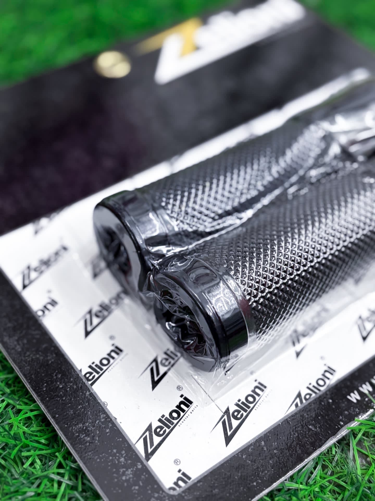 Zelioni Handgrip Black Glossy - Image 2